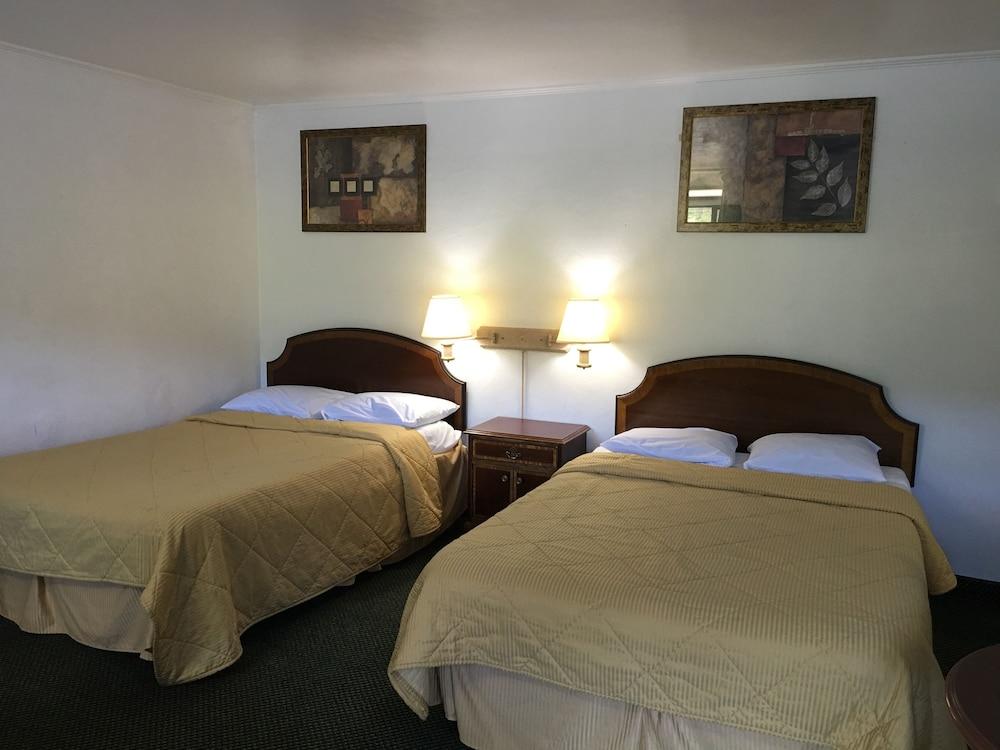 Relax Inn Altoona Εξωτερικό φωτογραφία